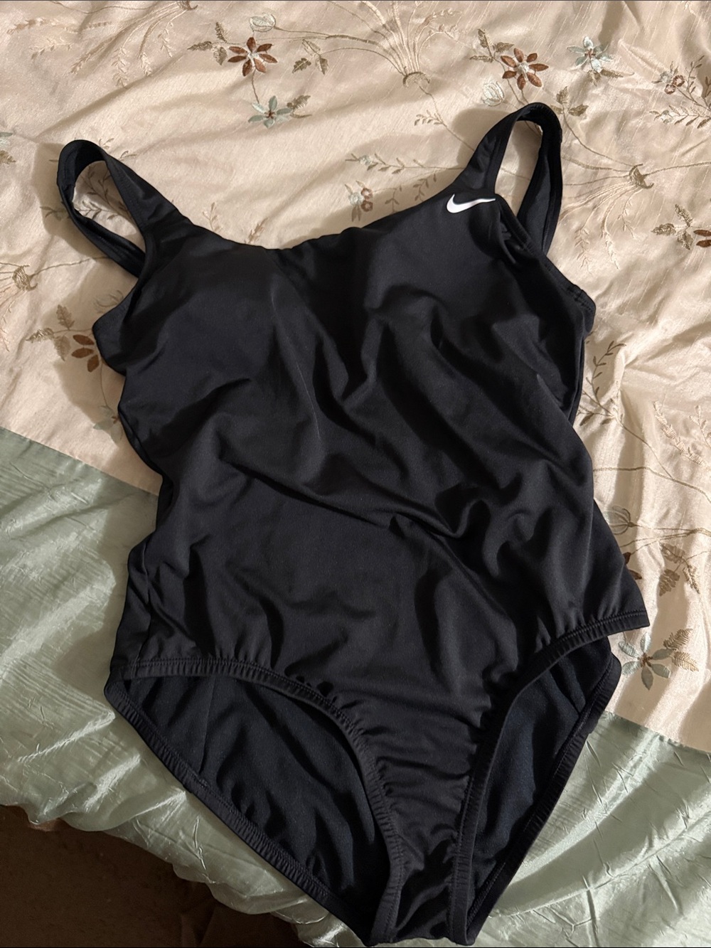 Nike Black Classic Women’s Training One-Piece Swimsuit
